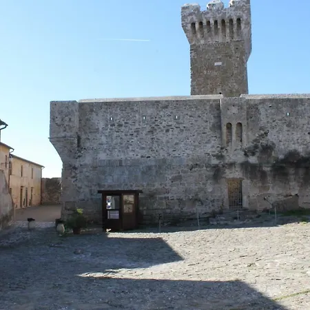 شقة Castello Di - Torre 1 بوبولونيا