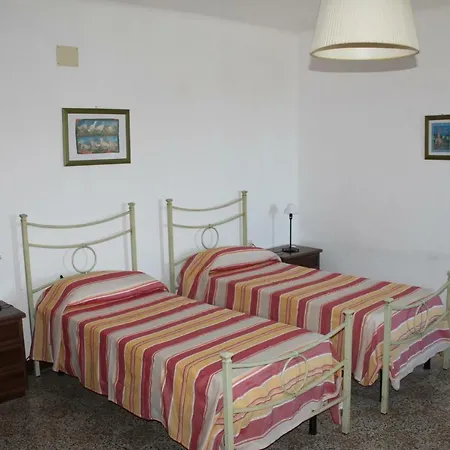 Castello Di - Torre 1