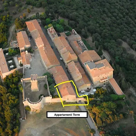Castello Di - Torre 1 شقة